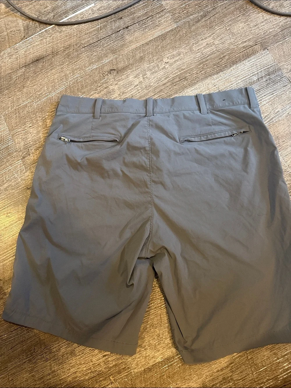 J. Crew Men’s Gray Flat-Front Chino-Style Shorts