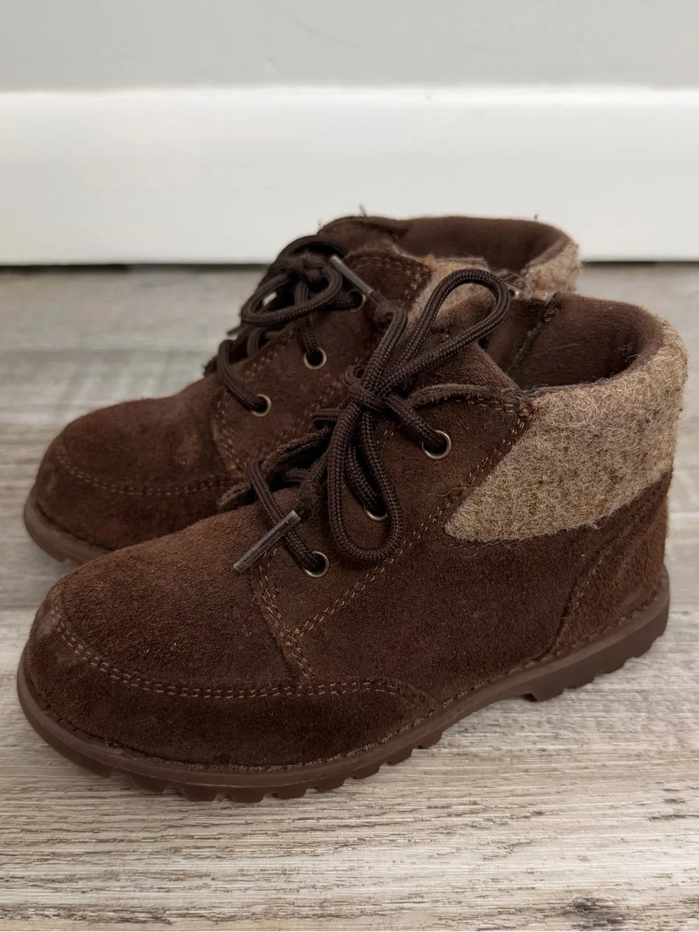 UGG orin wool