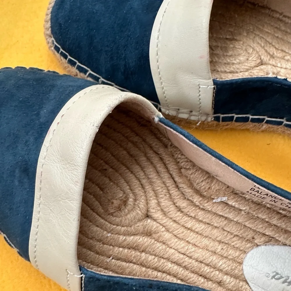 Tommy Bahama elegant navy