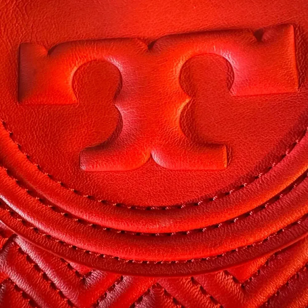 Tory Burch tory burch