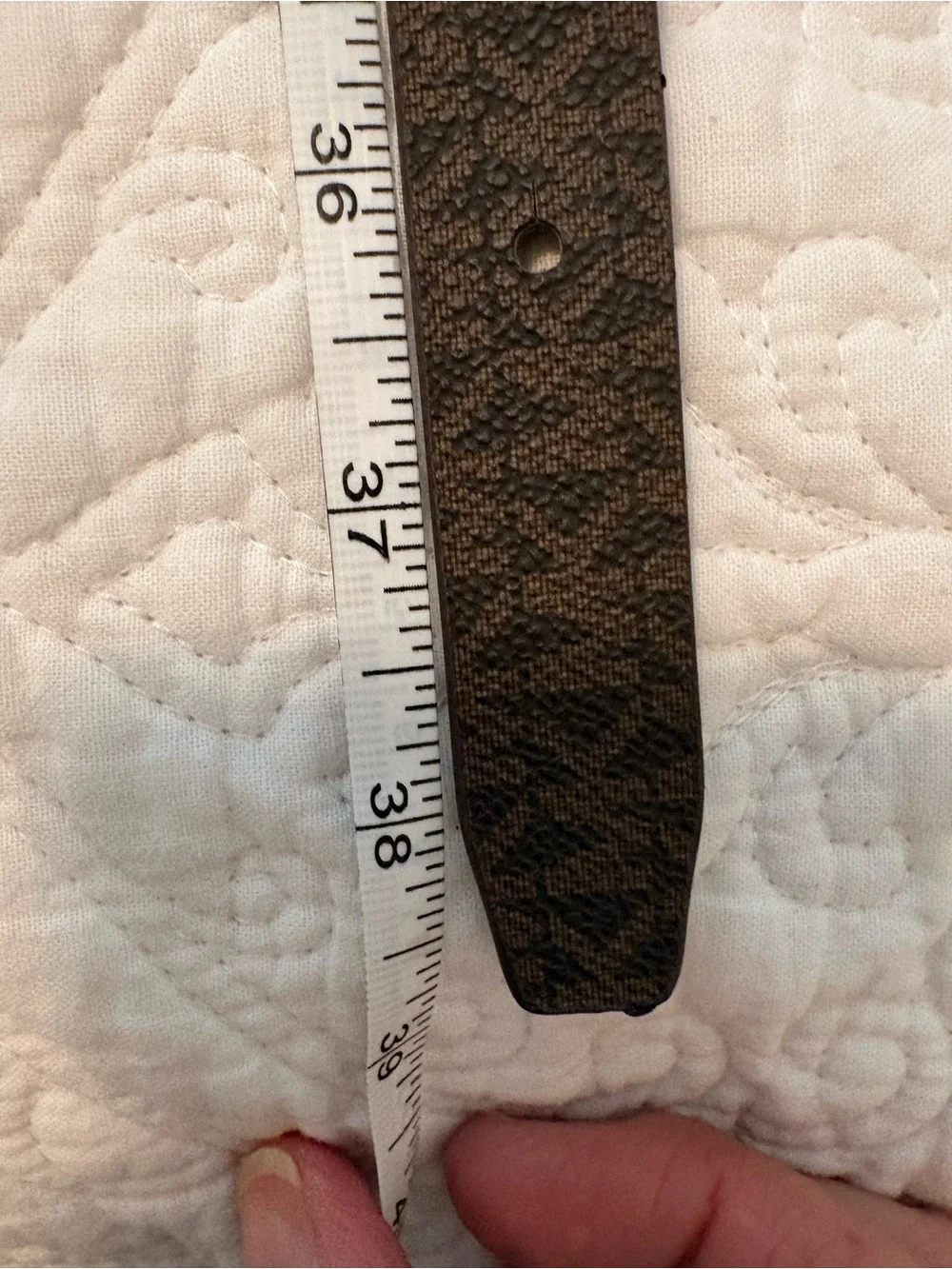 Michael Kors compact logo