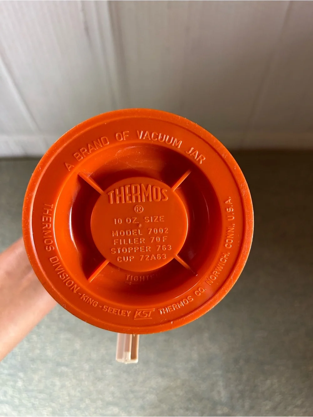 Thermos vintage bright