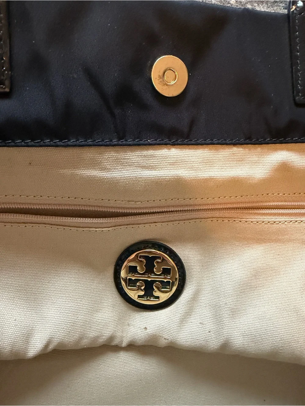 Tory Burch tory burch