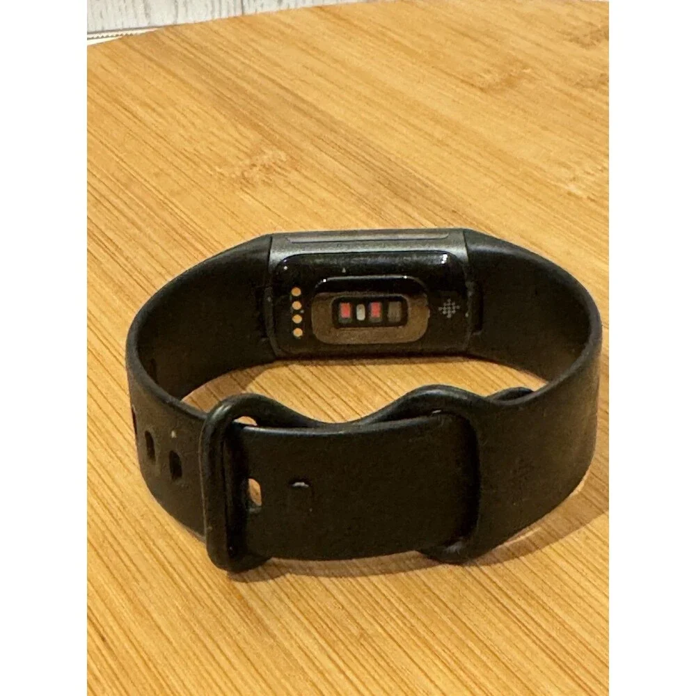 fitbit charge advanced