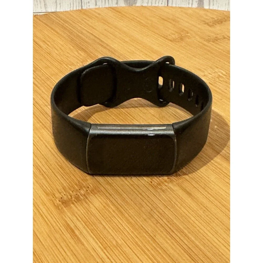 fitbit charge advanced