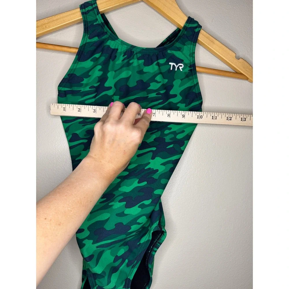 TYR one piece