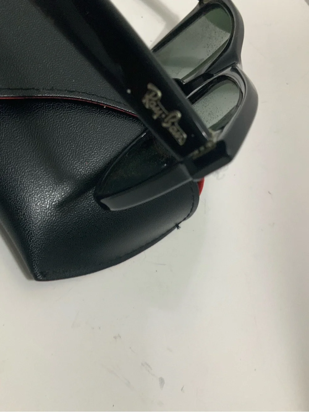 Ray-Ban brand ray