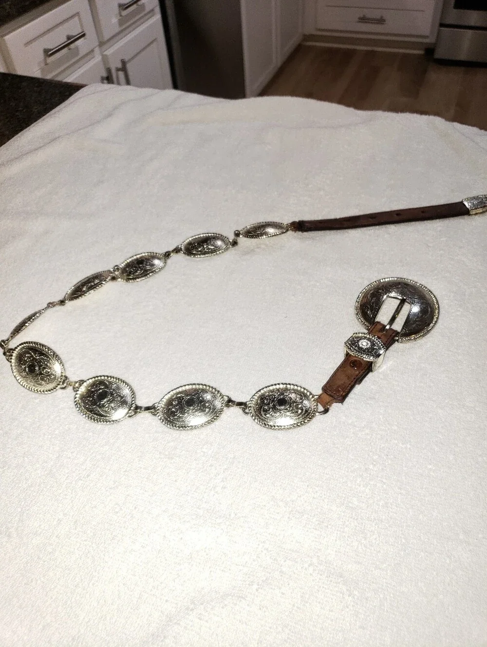Tony Lama conchos fastens
