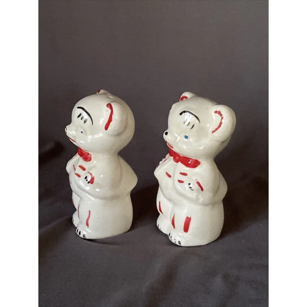 Unbranded set vintage