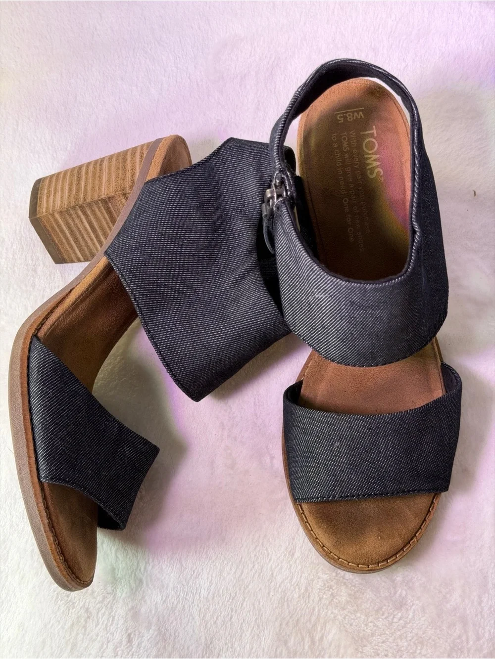 Toms open toe