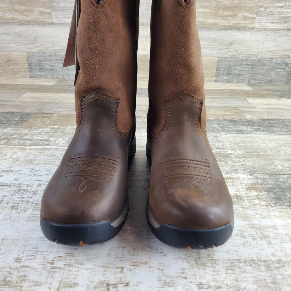 Ariat new without