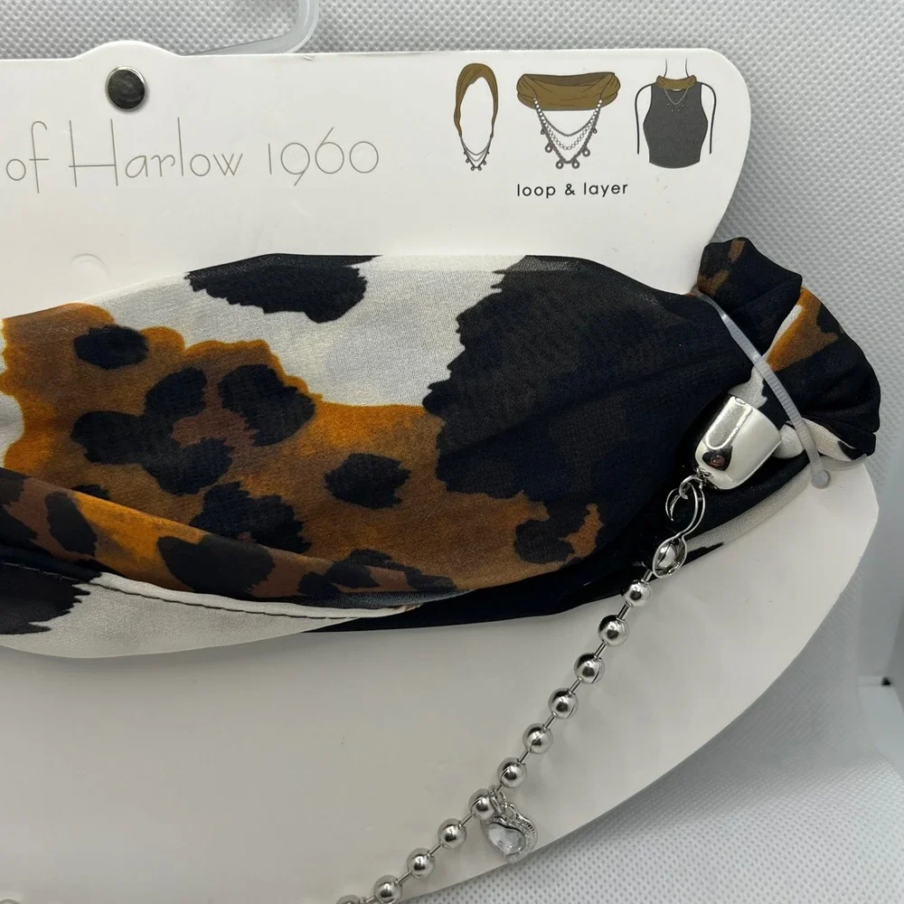 House of Harlow 1960 Infinity Charm Scarf - Leopard Animal Print