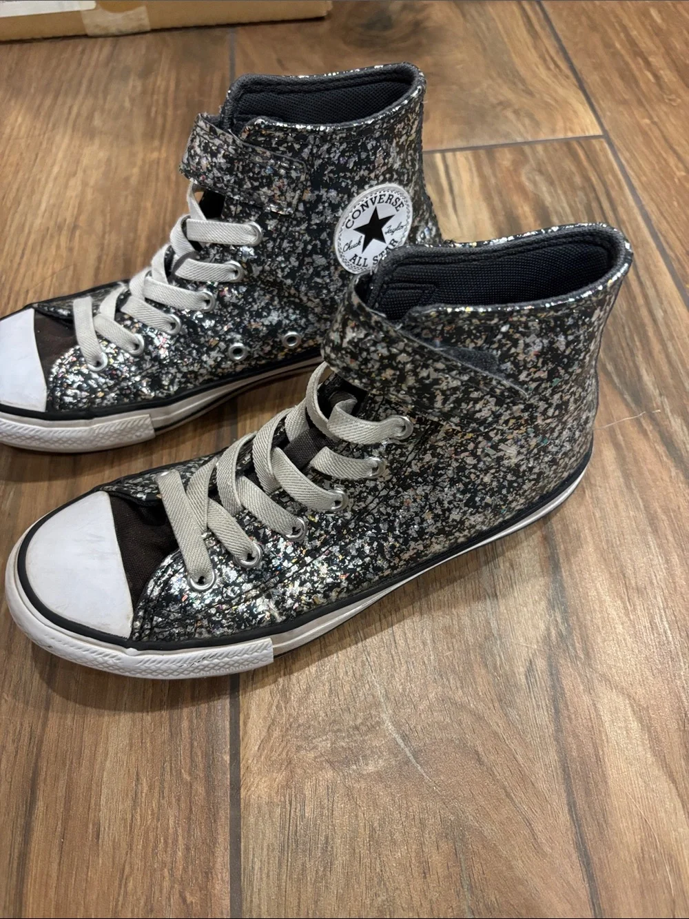 Converse playful high