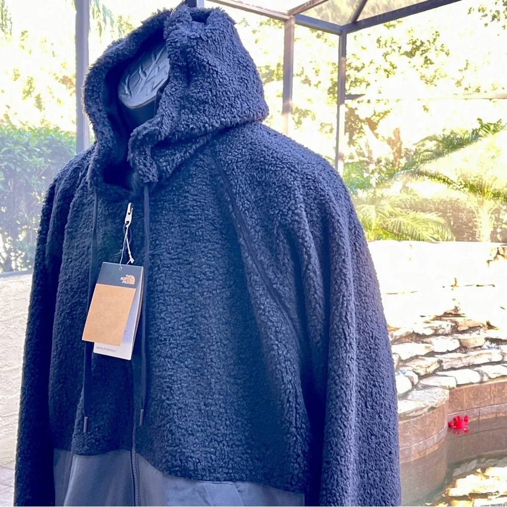 The North Face ridge fleece