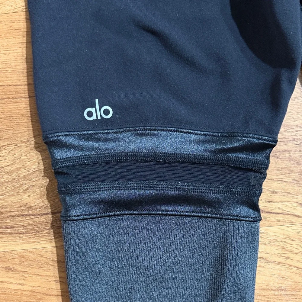 ALO Yoga comfortable stylish