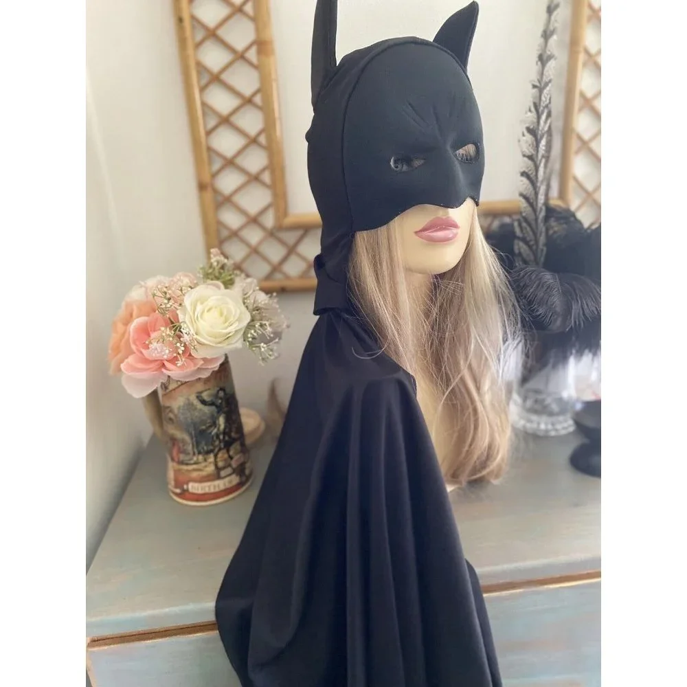 Unbranded black batman