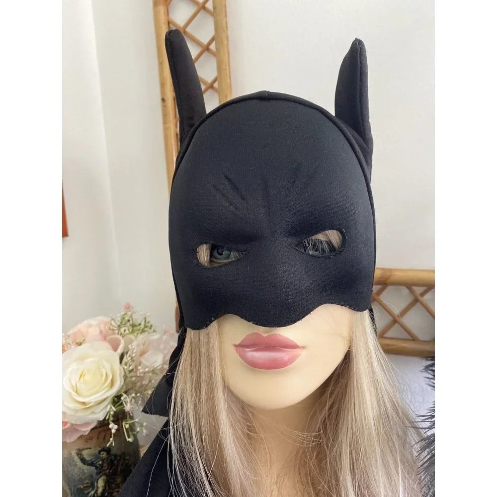 Unbranded black batman
