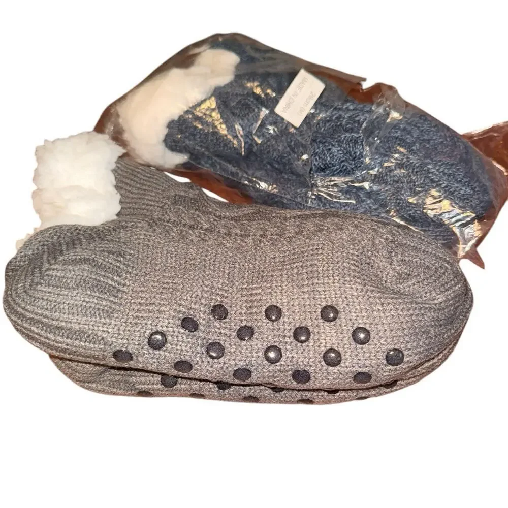 Unbranded Sz M Two‎ Pair Fleece Lined Slipper Socks No Slip Cozy