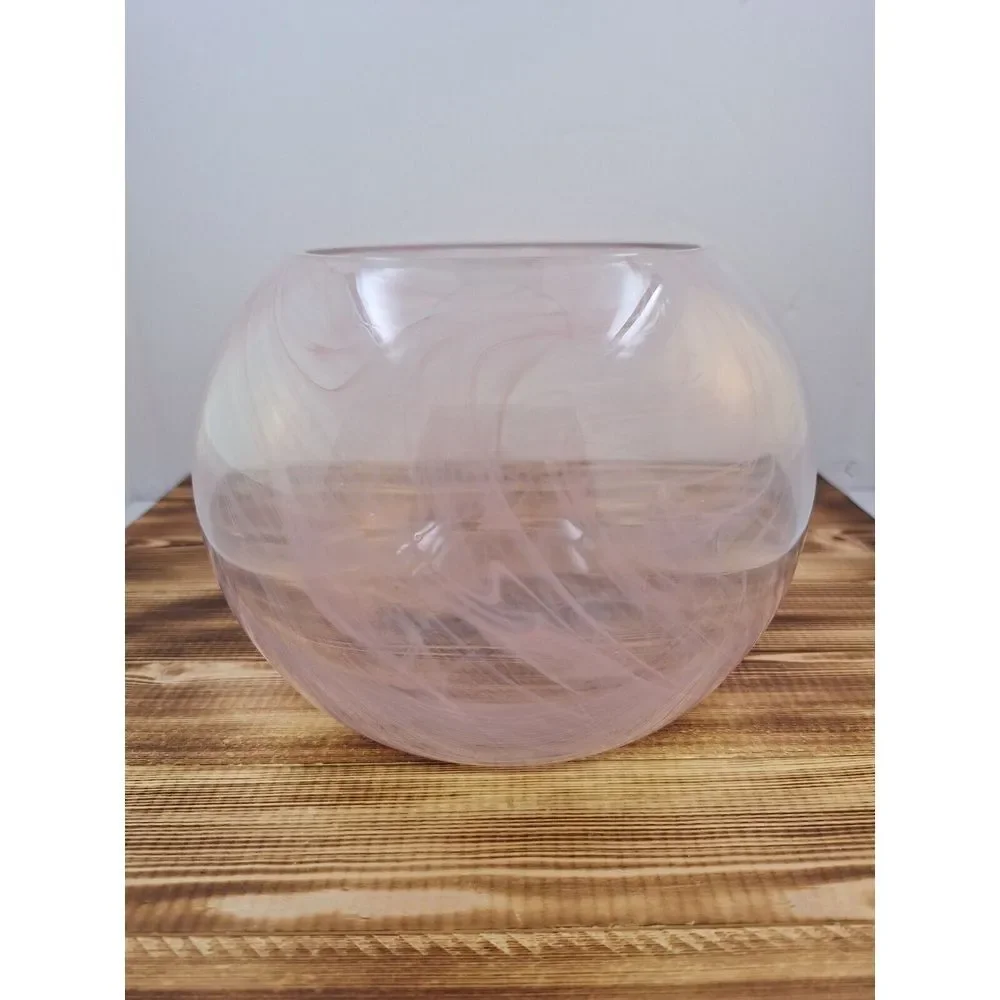 N/A round pink