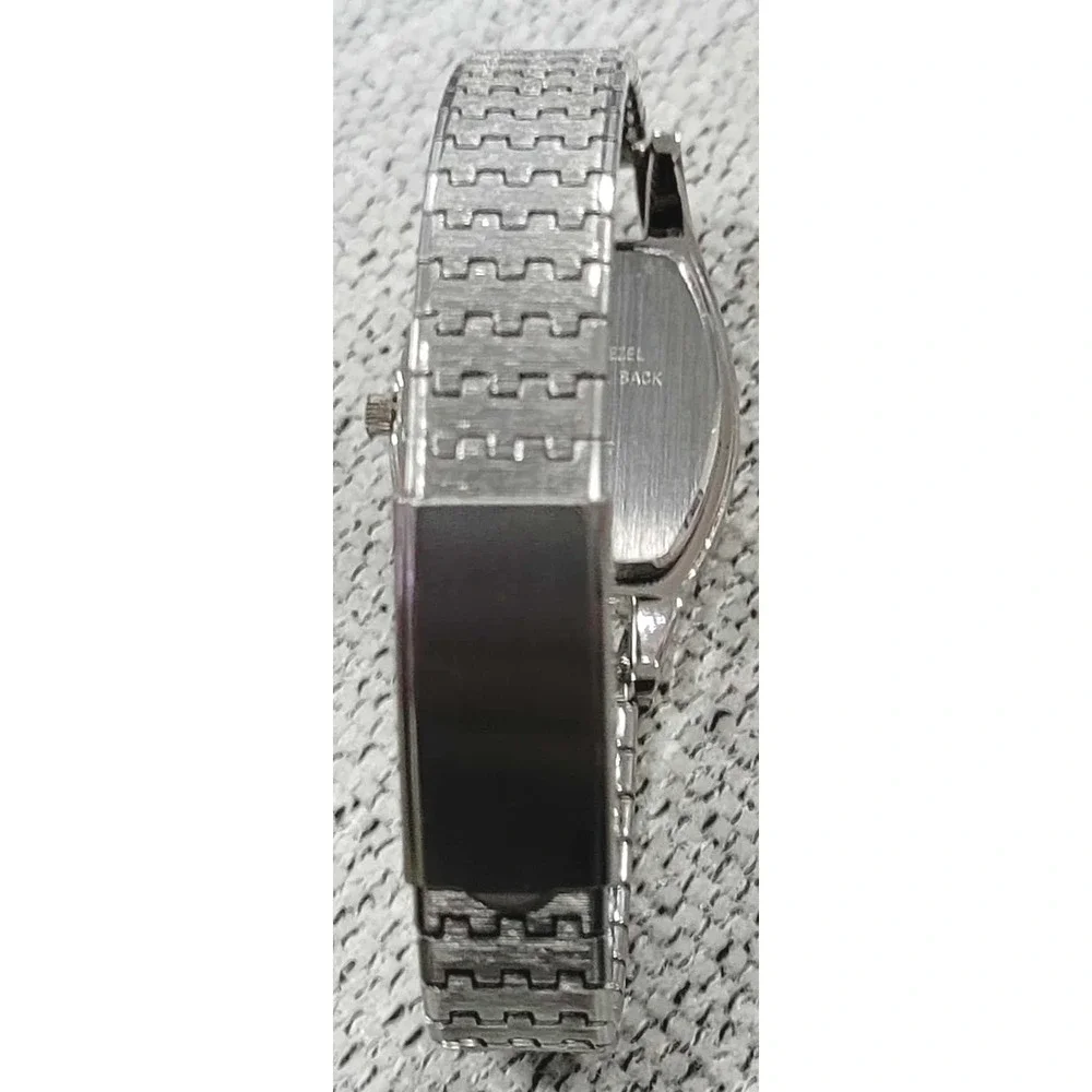 Nine & Company elegant wristwatch