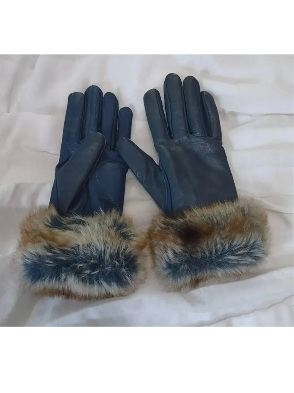 N/A blue leather