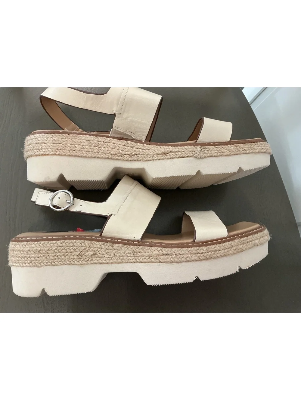 Naturalizer nwob sandal