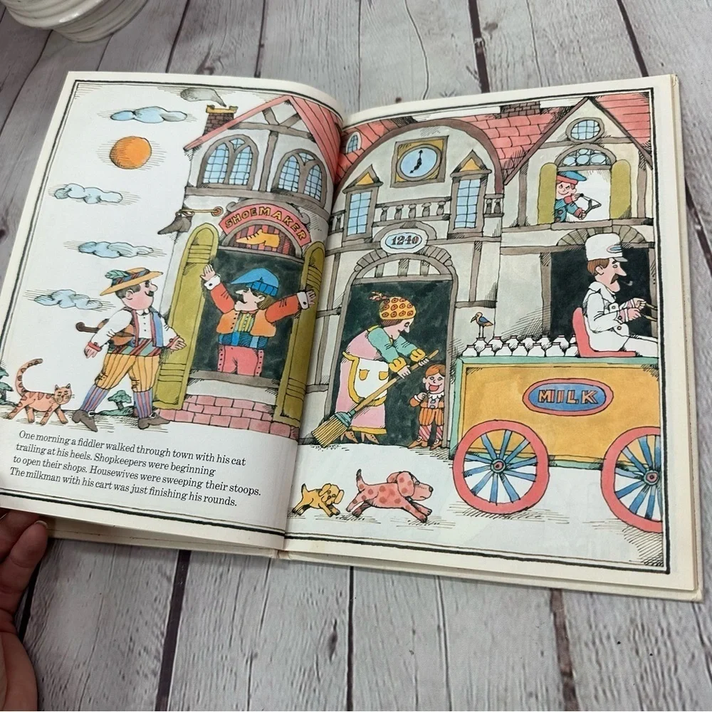 vintage The Cat and the Fiddler by Jacky Jeter hard cover illustrated book