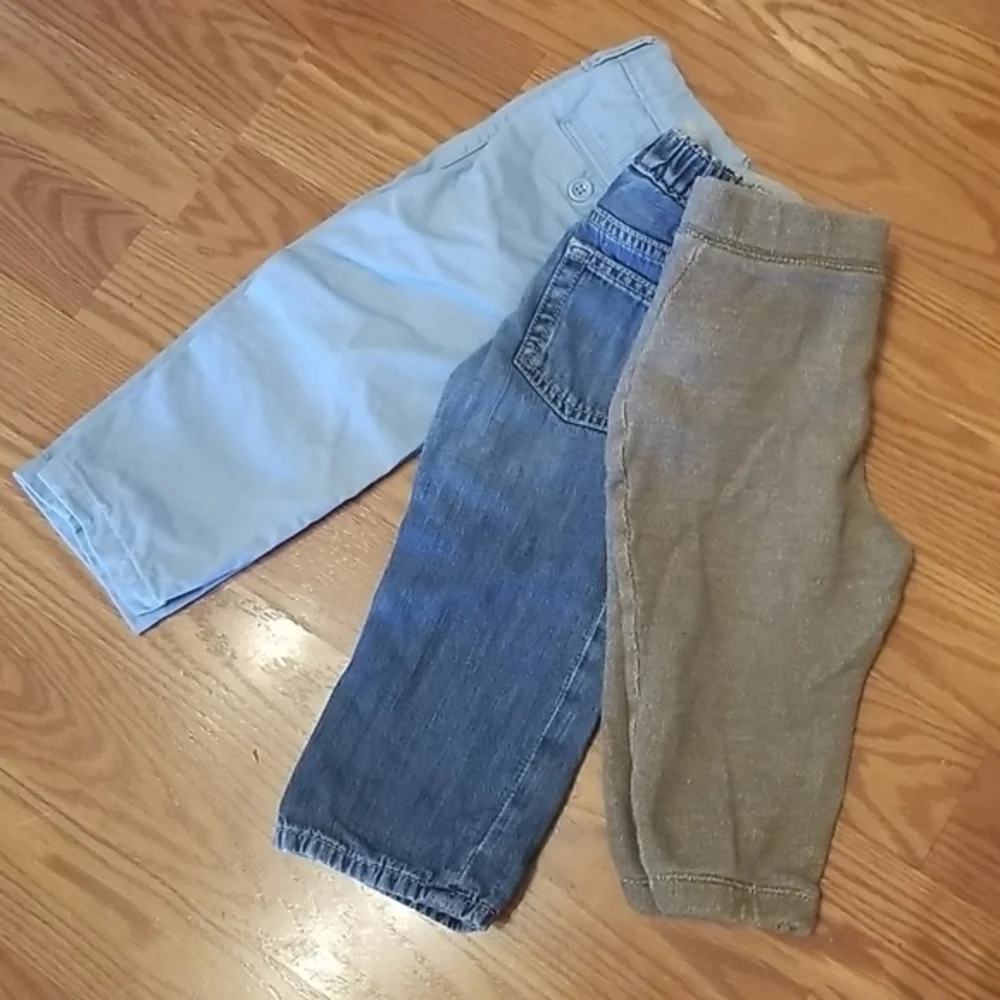 Lot of 3 gap pants‎ 18-24mo