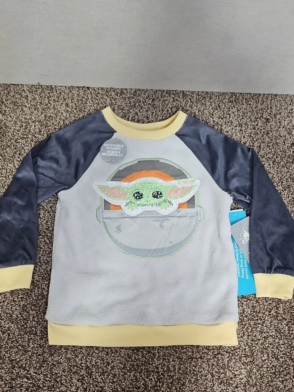 DISNEY THE MANDALORIAN BABY YODA FLEECE PAJAMA TOP BFPM-08-013