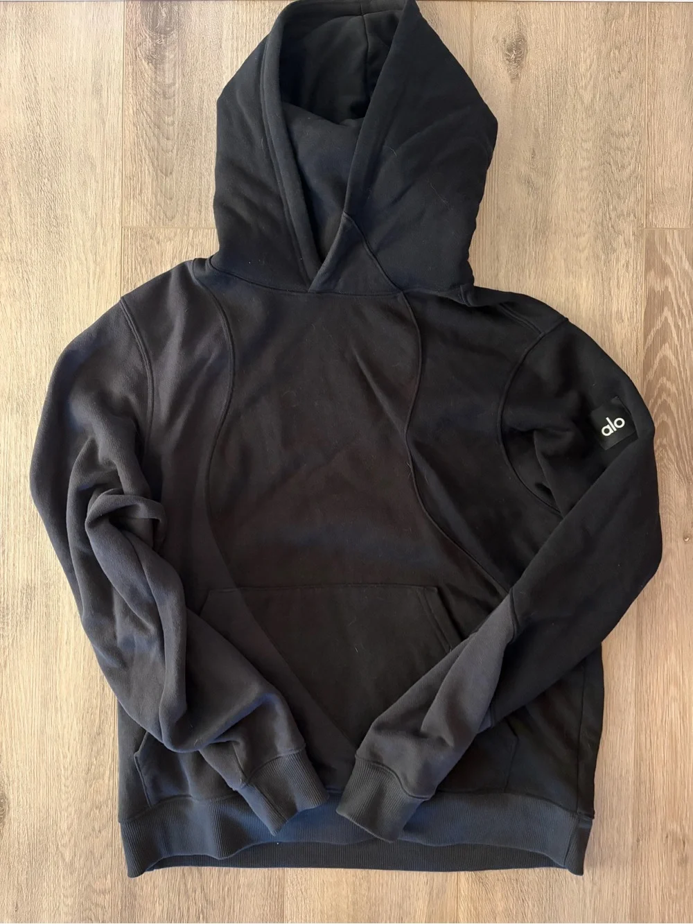 Alo Making Waves Hoodie