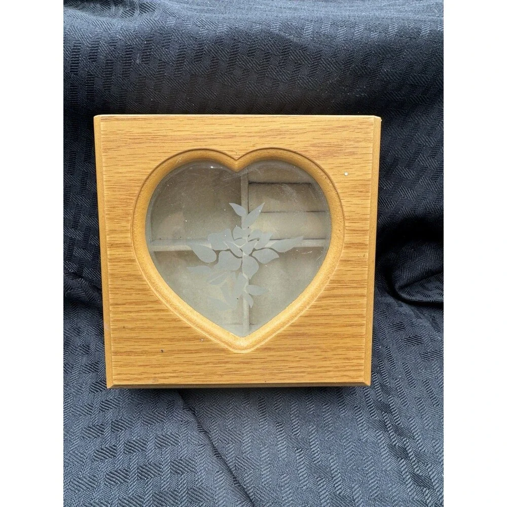 Vintage Wood 4 Compartment Jewelry Box W/Ring Holder & Etched Glass Heart Window