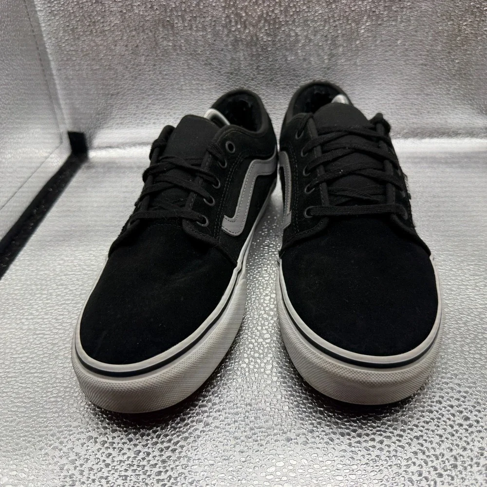 Vans product pair