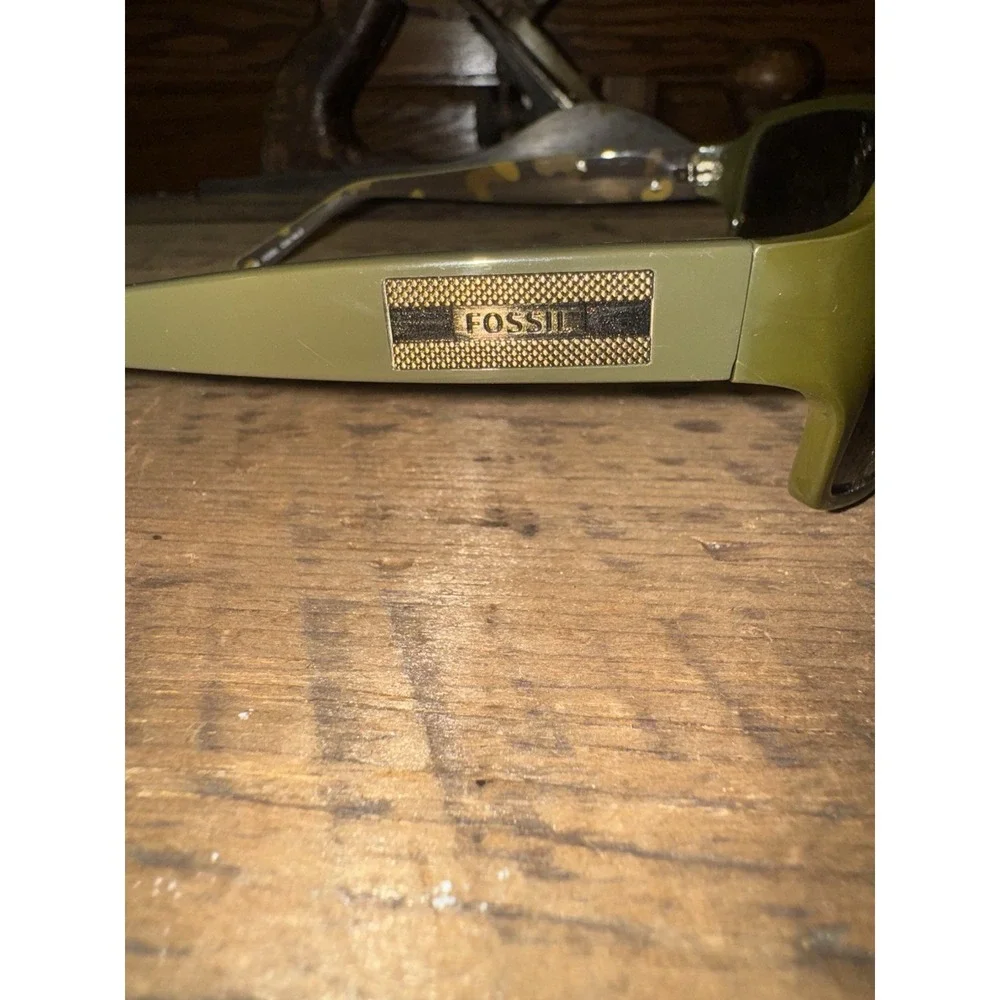 Fossil men sunglasses