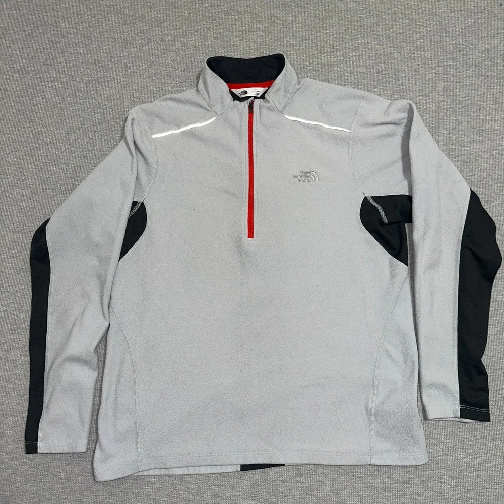 The North Face Mens Large Gray 1/4 Zip‎ Fleece Pullover Reflective Trim Active L