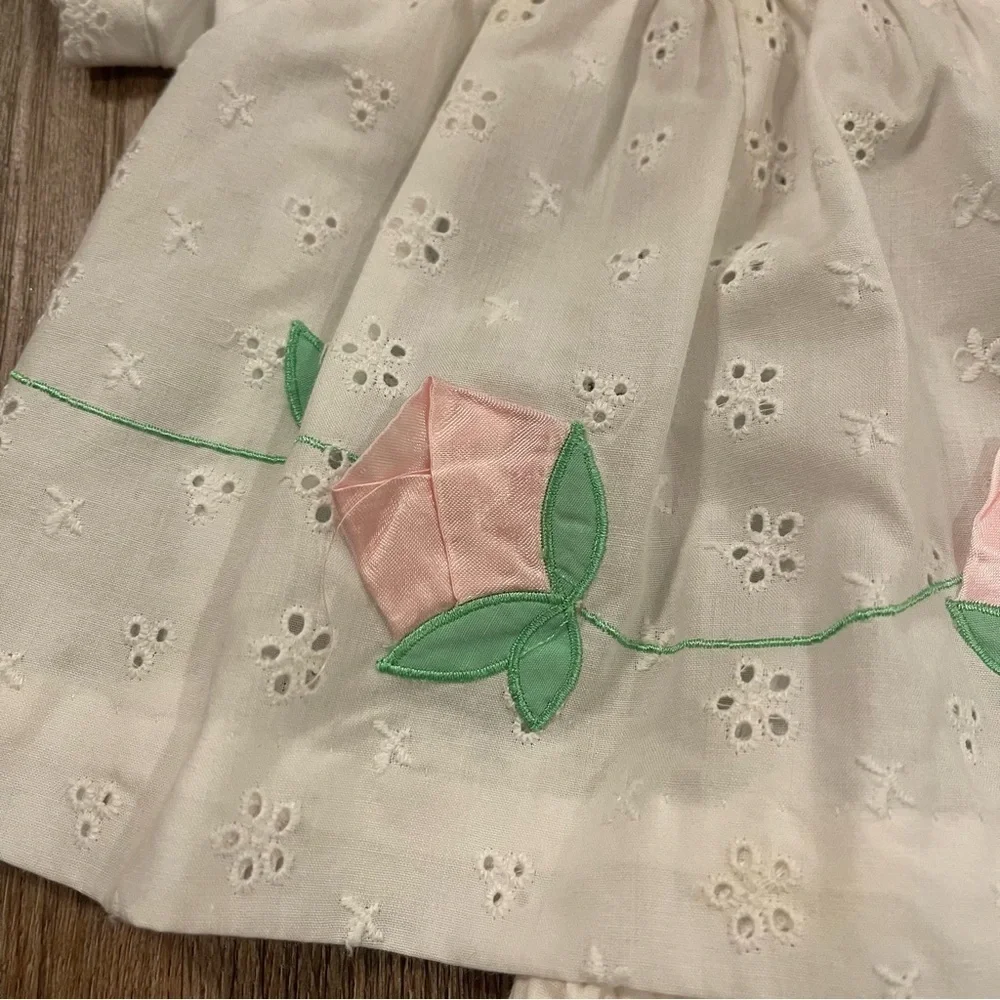 Vintage Baby Girl Set Dress Bloomed Sz 3-6 Mo White Eyelet Rose Buds Pink Bow