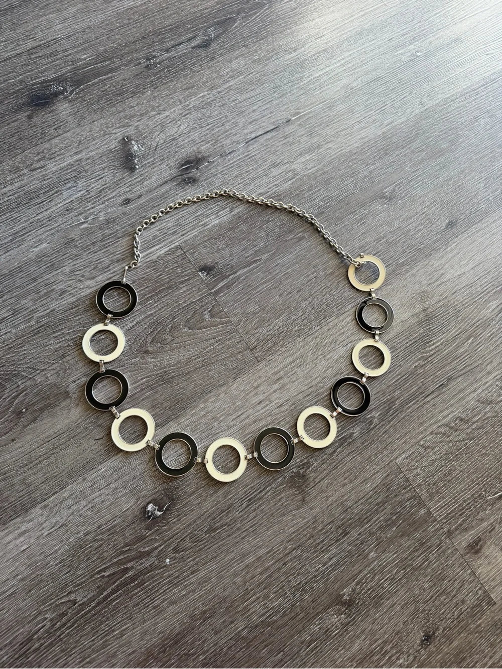Circle Link Chain Belt - Black & Gold