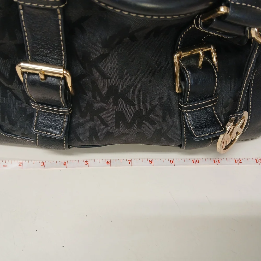 Michael Kors stylish black