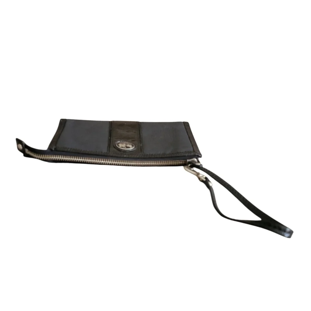 Coach compact black