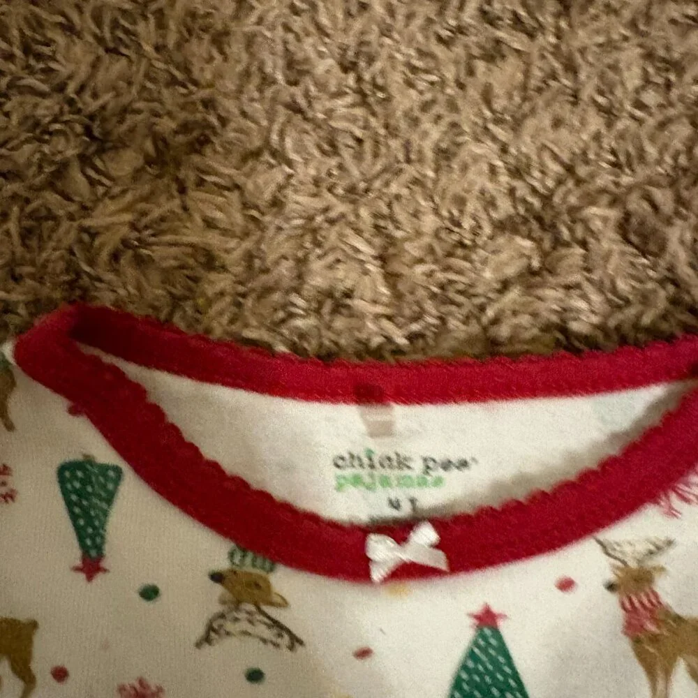 Chick Pea Christmas Pajama Set 4T White Reindeer Print Long Sleeve Pants Cotton