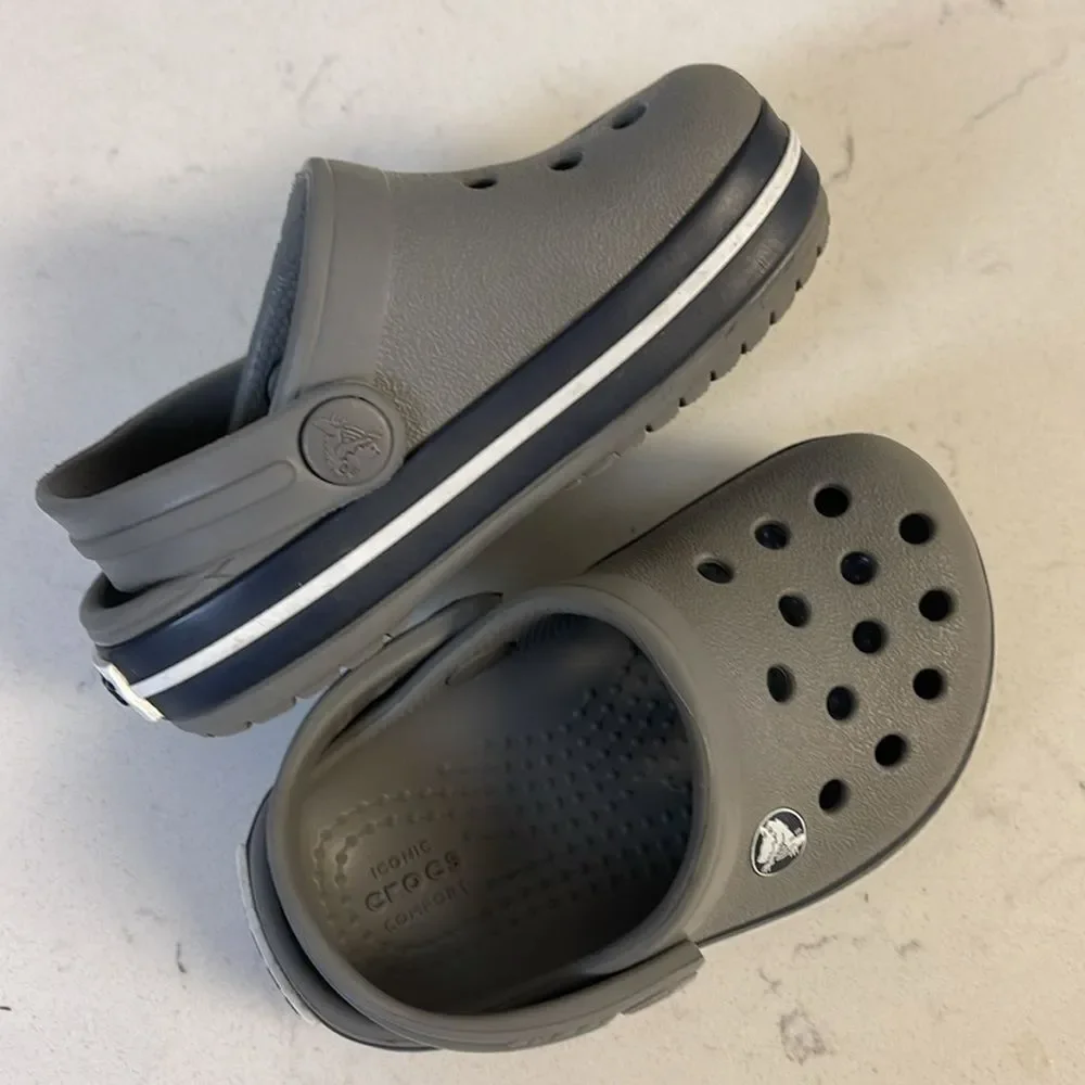 CROCS brand style