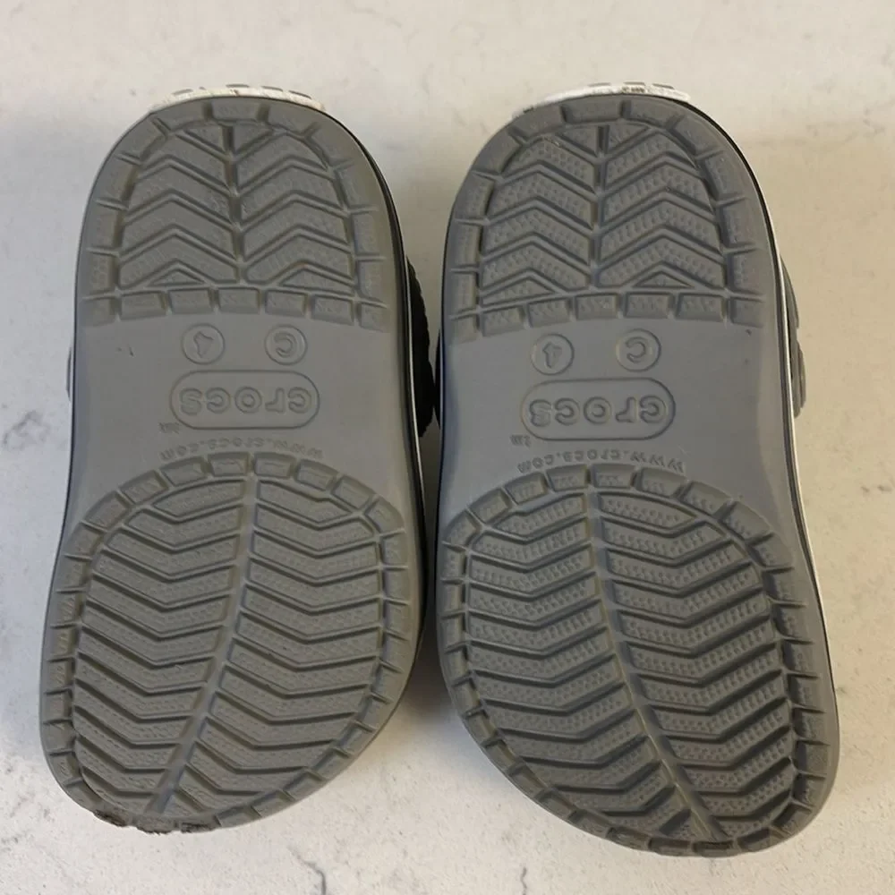 CROCS brand style
