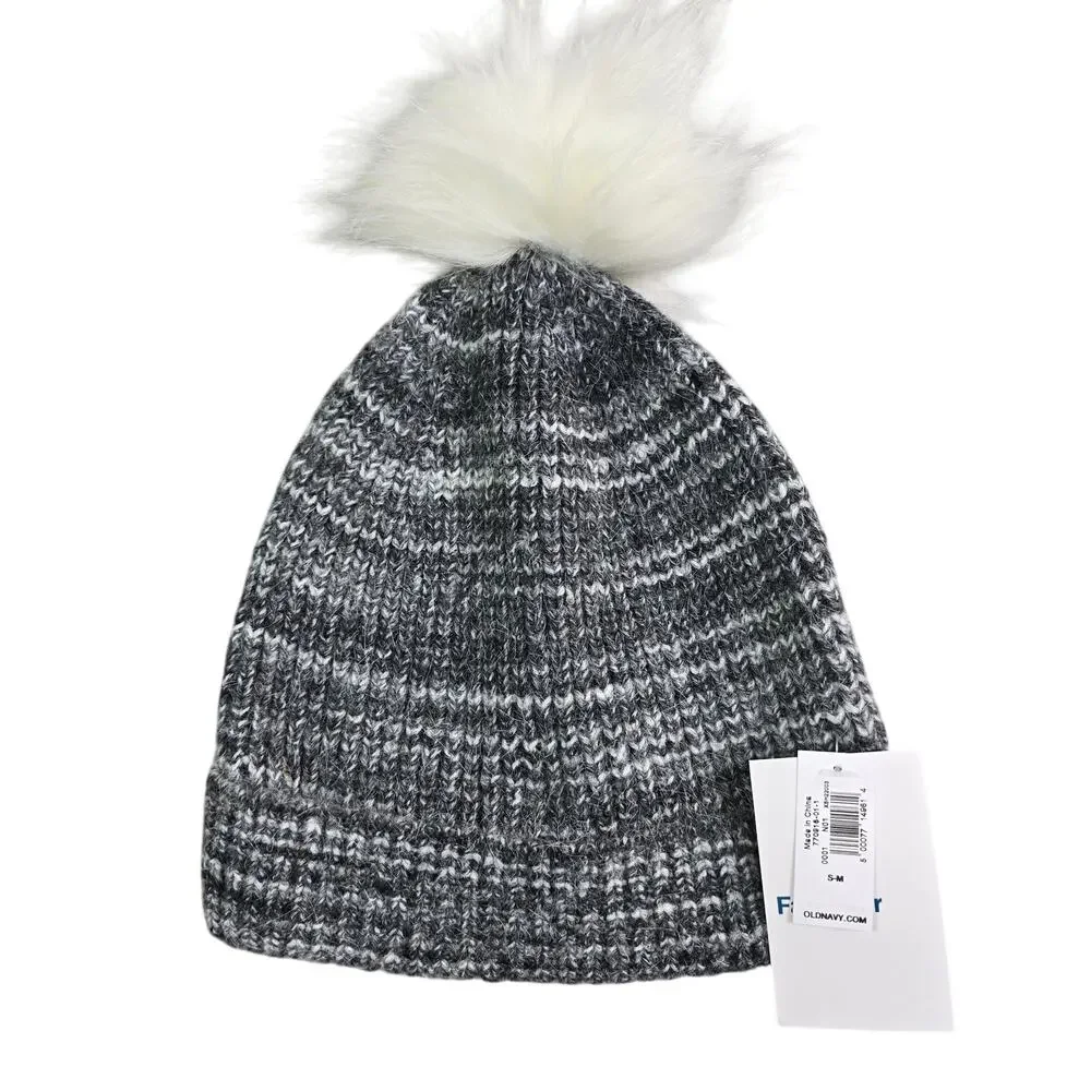 Old‎ Navy Knit Puff Ball Winter Hat Unisex Small/Medium Gray White Faux Fur New