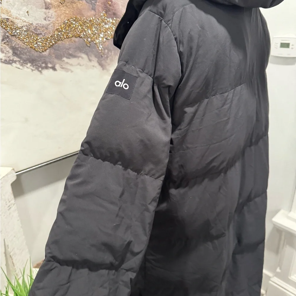 ALO Yoga stylish black