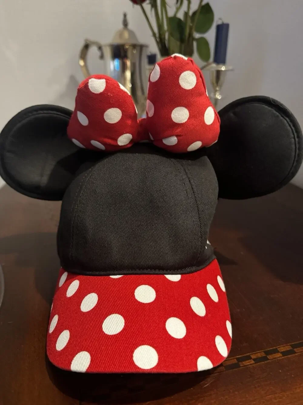 Disney Hat Minnie Mouse Ears Youth Disneyland Resort NWOT