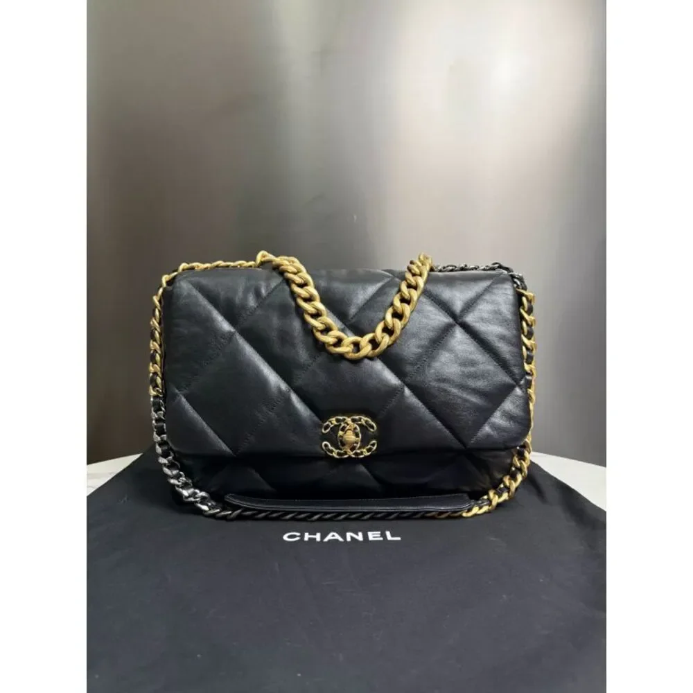 Chanel Women Pre-Loved Bag Very Good Condition