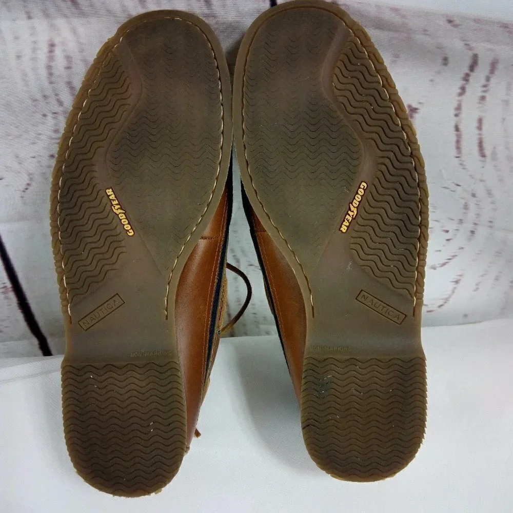 Nautica leather size great