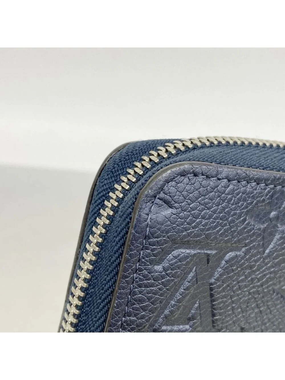 Louis Vuitton this authentic