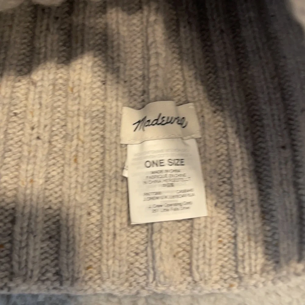 Madewell rainbow pom