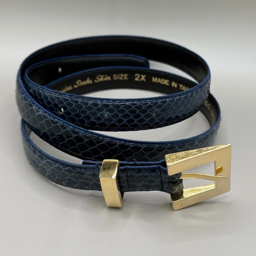 Vintage SHEKA by Faco Blue Genuine Snakeskin Belt Gold Buckle Made in Taiwan‎ 2X