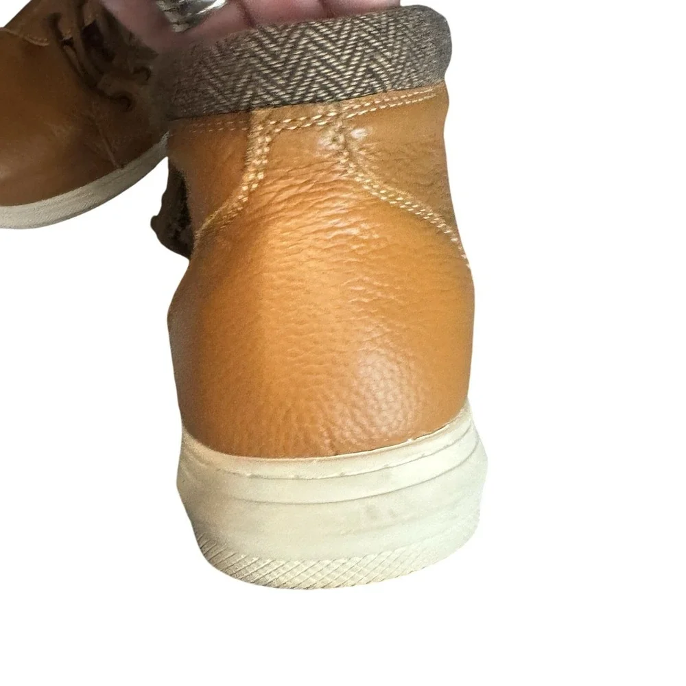 Arkbird tan leather